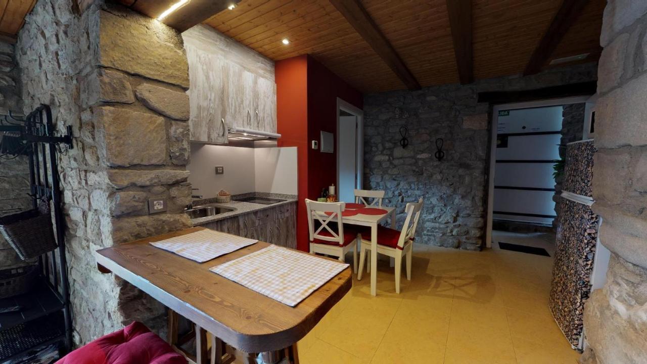 Casa Rural La Abadia-Apartamentos Graus Dış mekan fotoğraf
